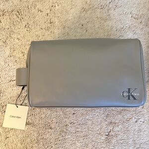 Calvin Klein Toiletry Bag